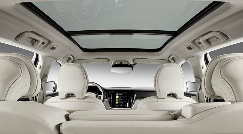 New Volvo V60 interior - Motoraty New Volvo V60 interior - Motoraty